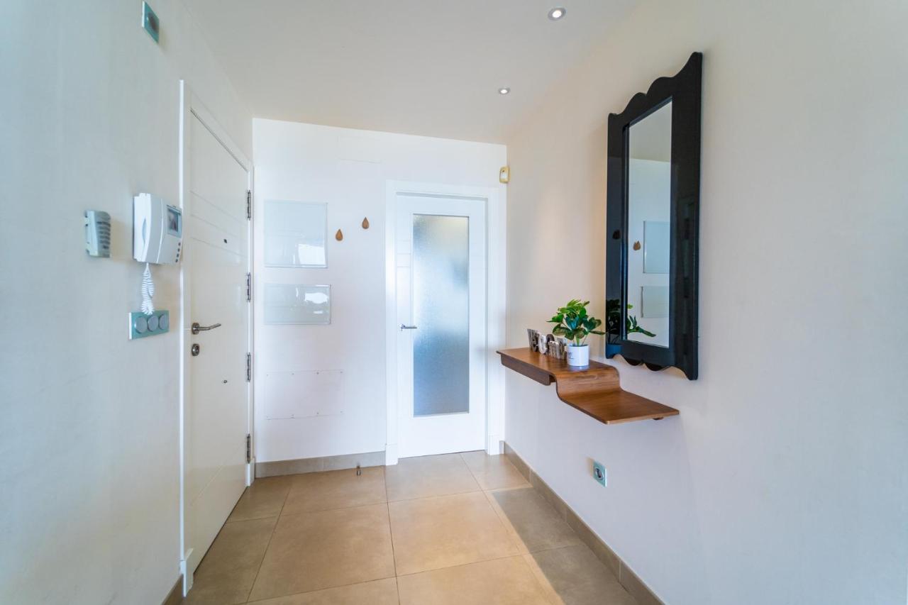 Primera Linea De Mar Con Piscina, Gimnasio Y Parking 2 Hab Y 2 Banos Villajoyosa Dış mekan fotoğraf