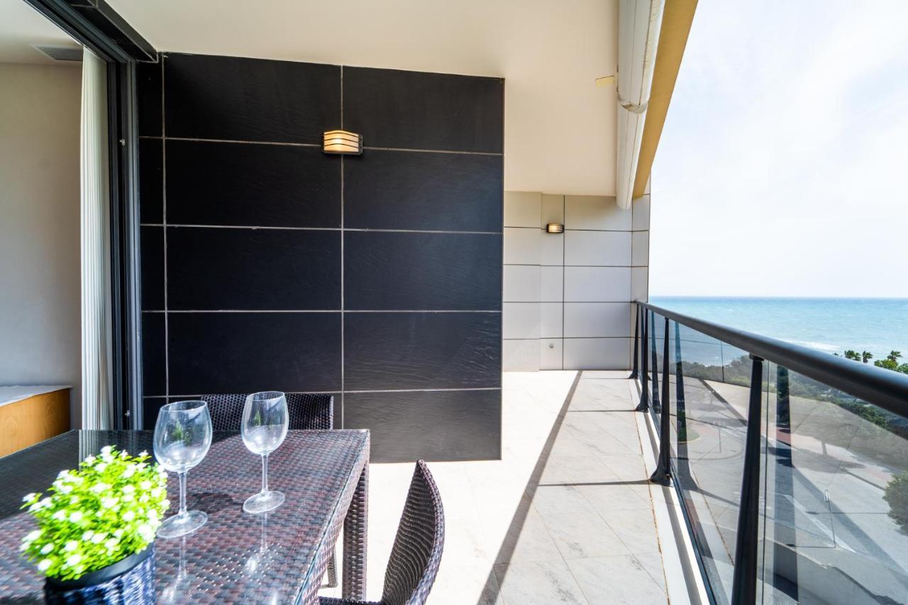 Primera Linea De Mar Con Piscina, Gimnasio Y Parking 2 Hab Y 2 Banos Villajoyosa Dış mekan fotoğraf