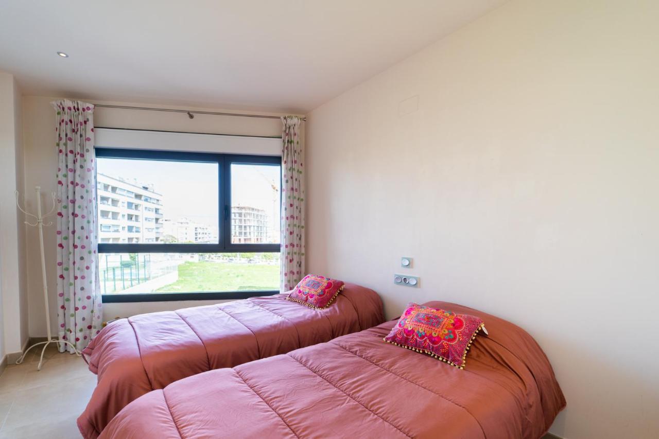 Primera Linea De Mar Con Piscina, Gimnasio Y Parking 2 Hab Y 2 Banos Villajoyosa Dış mekan fotoğraf