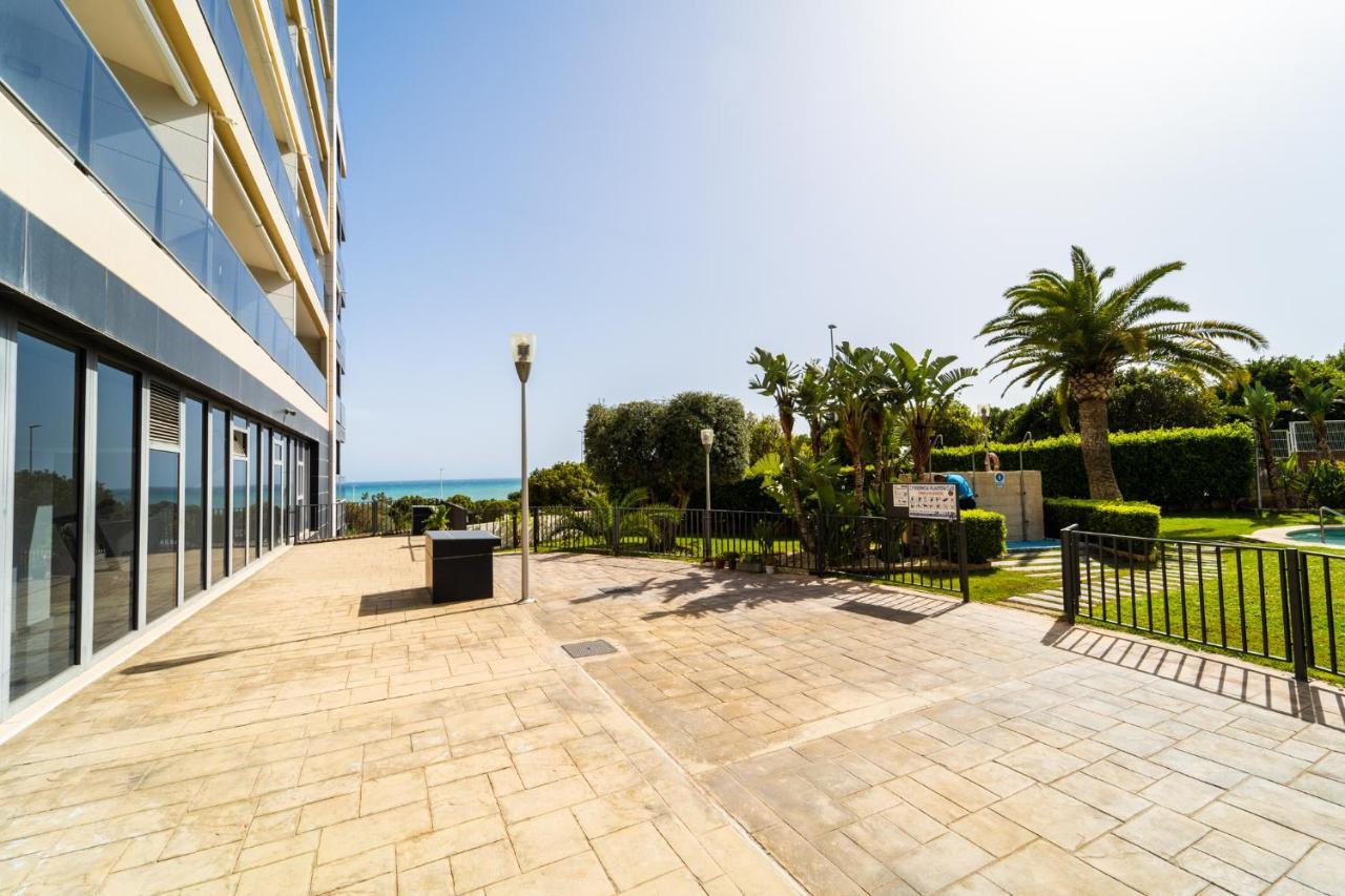 Primera Linea De Mar Con Piscina, Gimnasio Y Parking 2 Hab Y 2 Banos Villajoyosa Dış mekan fotoğraf